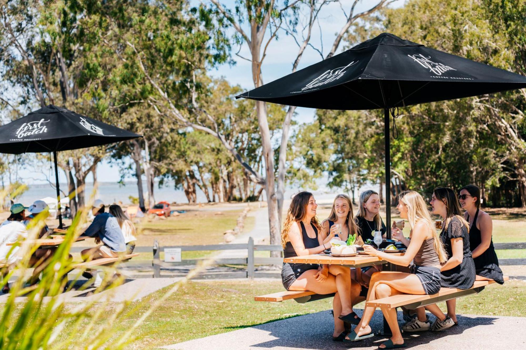 Kangarooms Noosa Everglades Cootharaba Екстериор снимка
